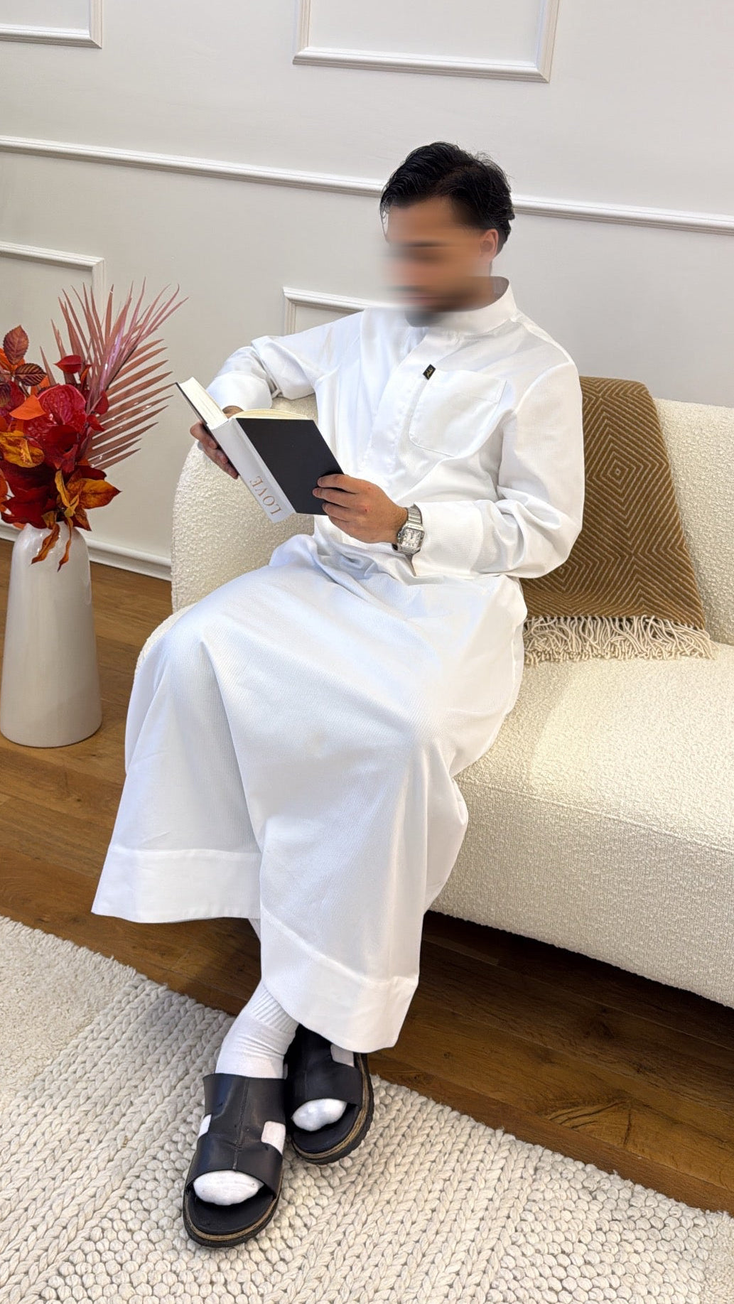 SAUDI WHITE